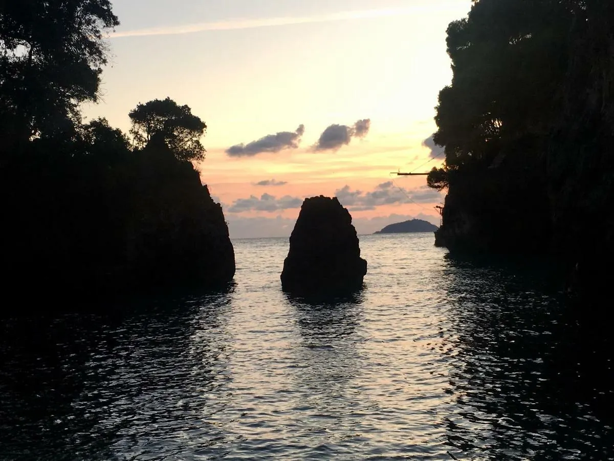 Velamica Resort Lerici Bed & Breakfast